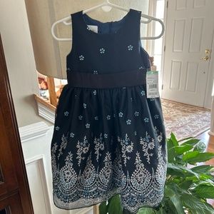 Girls dress